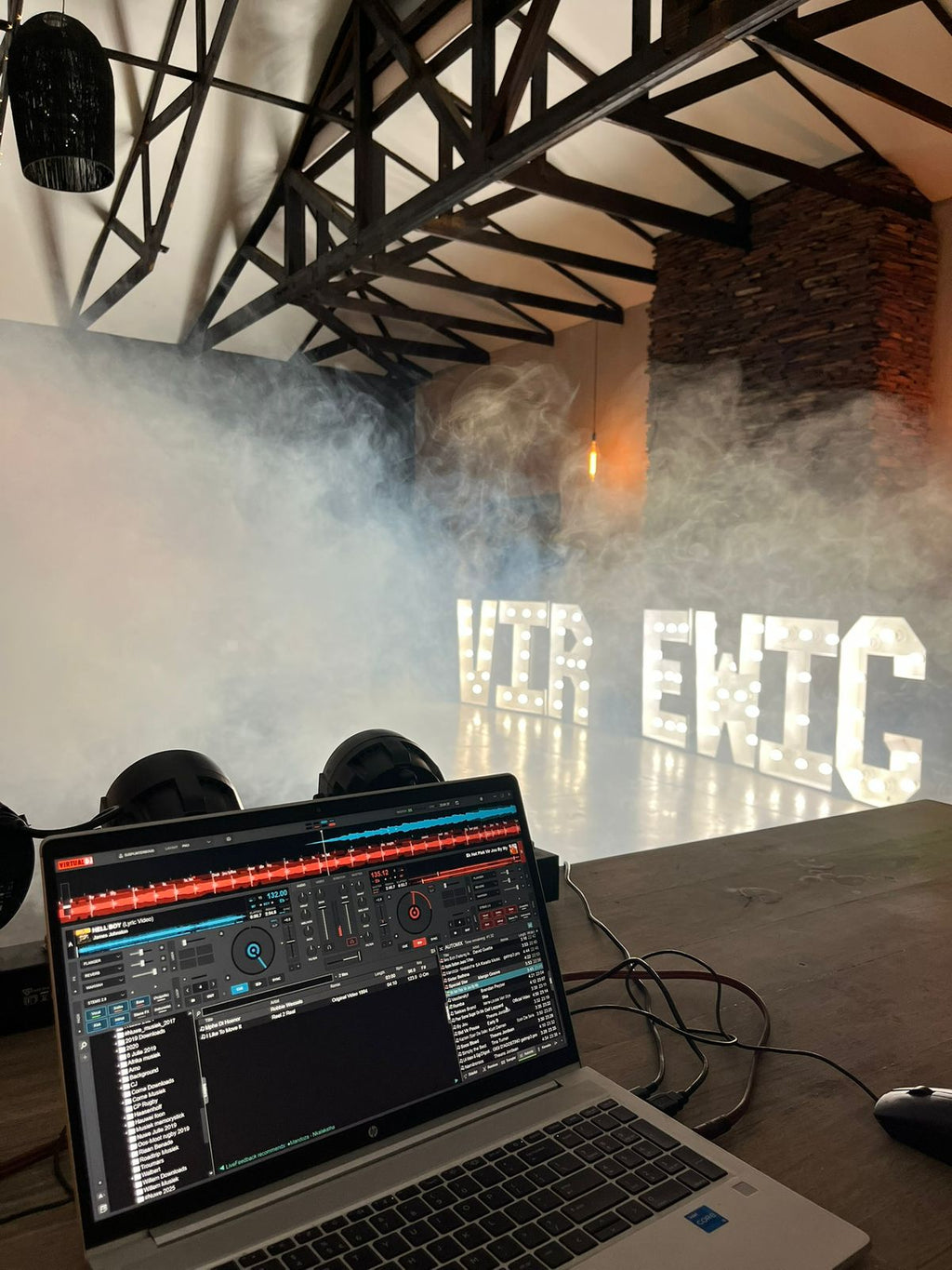 Estr Beats & Co